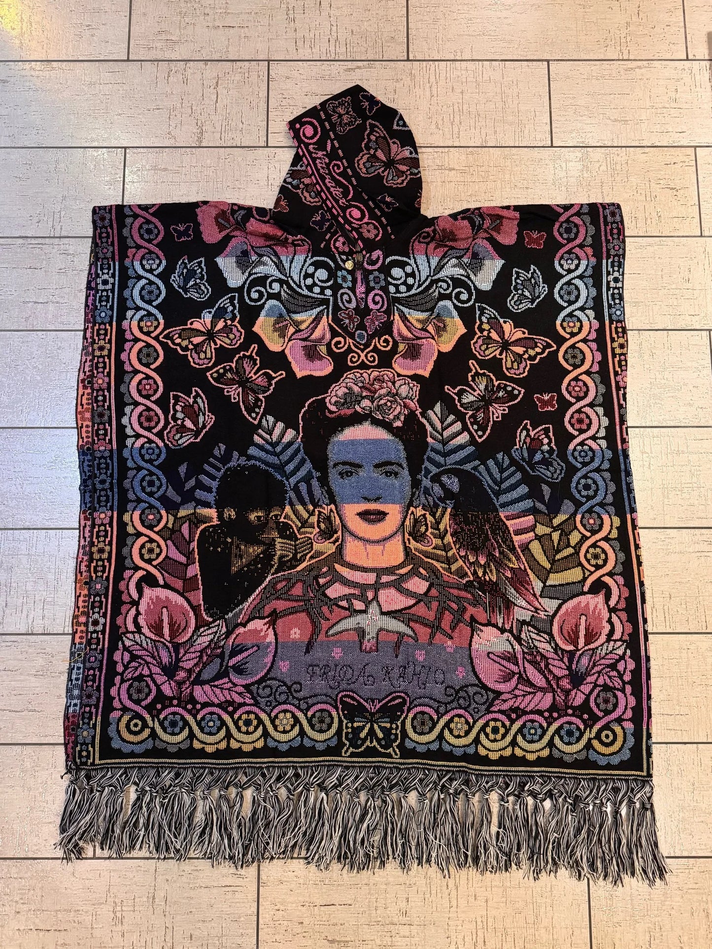 Frida Poncho 2.0 Cinco 26’