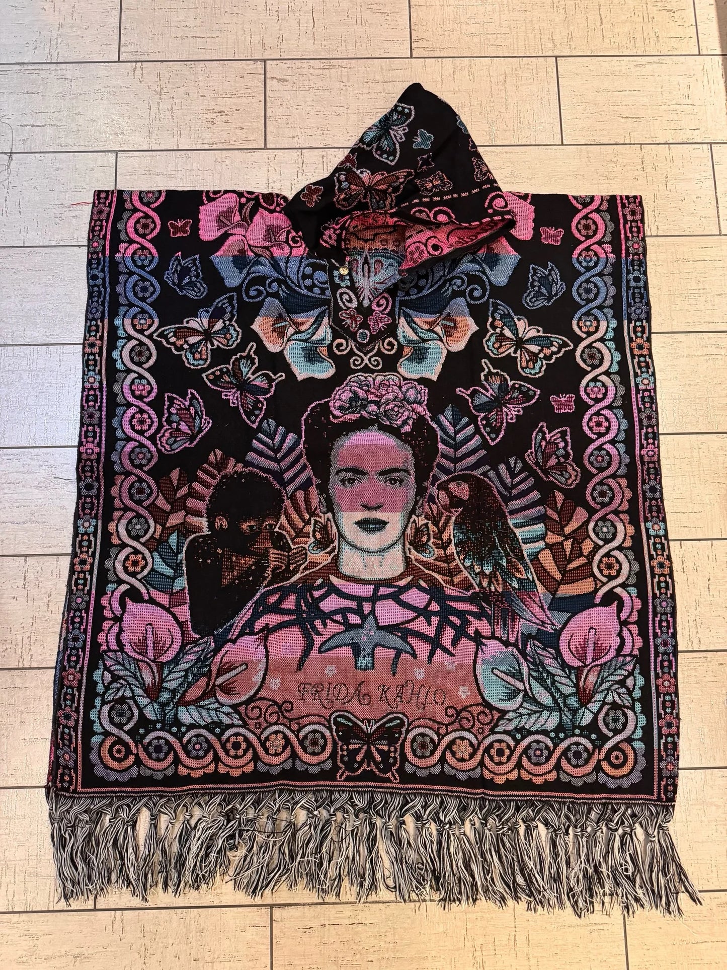 Frida Poncho 2.0 Cinco 26’